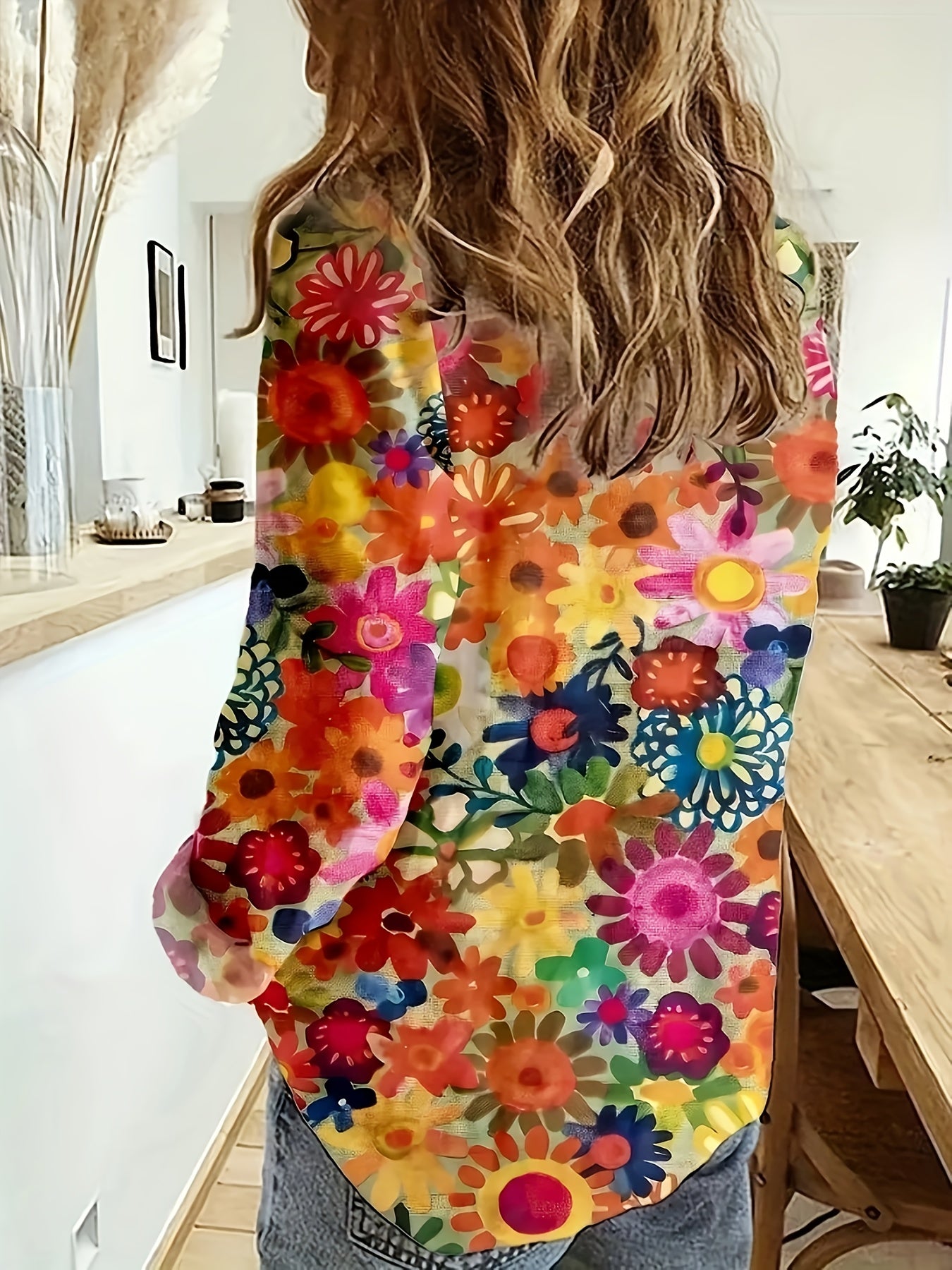 Women's Floral Print Button Down Shirt Long Sleeve - Colorful Flower Pattern V-Neck Casual Blouse with Pockets, Loose Fit Spring Summer Top, Boho Vacation Shirt S-XXL