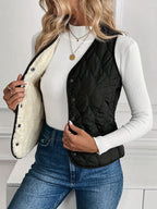 Women's Thermal Lined Quilted Vest | V-Neck Sleeveless Puffer Vest Warm Layering Jacket for Fall Winter Outerwear