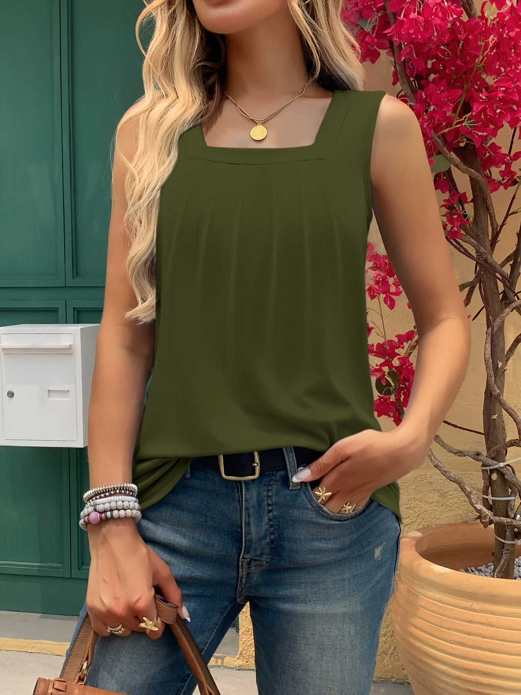 Women's Square Neck Tank Top Loose Casual Sleeveless Summer Spring Top Flowy Cute Trendy Tops for Women