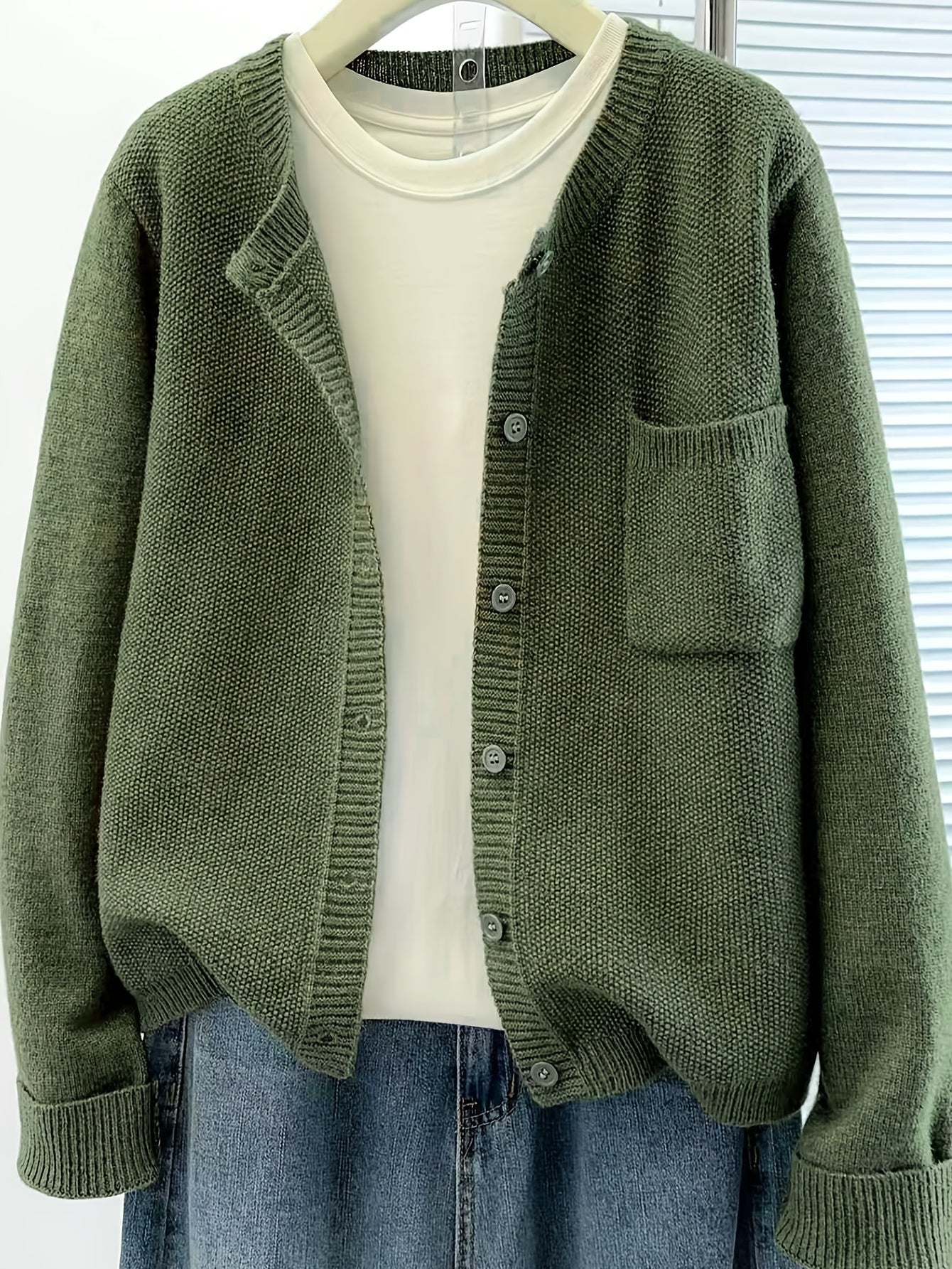 Women's Button-Front Pocket Cardigan Sweater – Casual Cozy Knit Open Layer for Autumn & Winter in 13 Colors