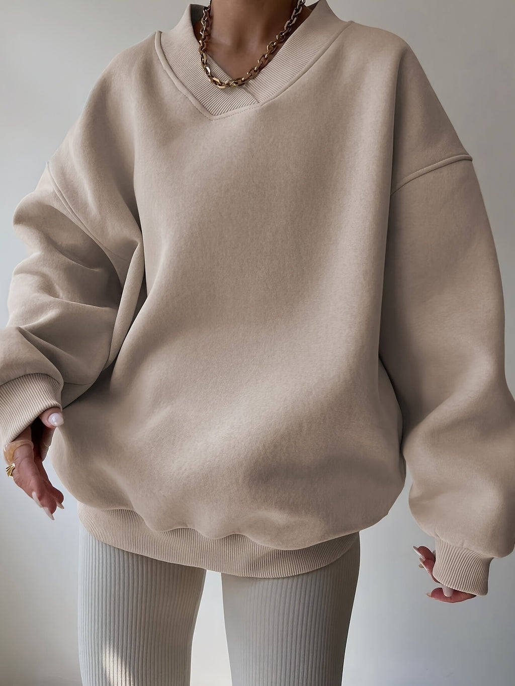Women's Oversized Loose Fit Sweatshirt – Wide Neck Drop Shoulder Pullover for Fall & Winter, Cozy Casual Fashion Top