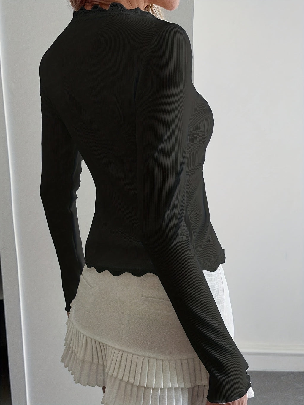 Women's Lace Ruffle Trim Slim-Fit Cardigan Long Sleeve Button-Up Top Lace Patchwork Elegant Blouse White Black XS S M L XL Casual Office Spring