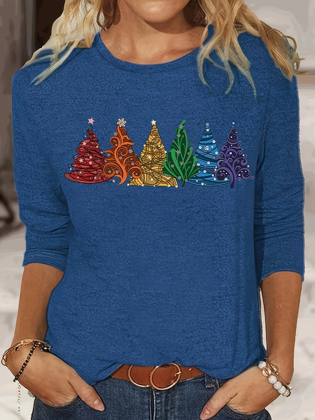 Christmas Tree Print Long Sleeve T-Shirt Women Crew Neck Loose Fit Casual Holiday Graphic Tee Soft Stretch Fabric S-XXL Machine Washable